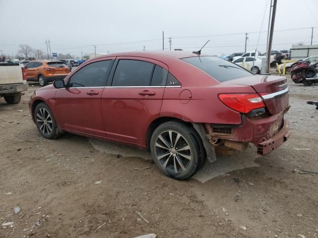 2013 Chrysler 200 Touring