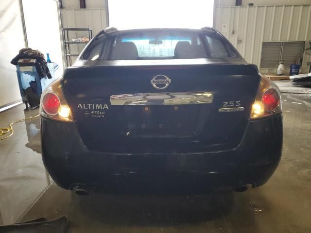 2011 Nissan Altima Base