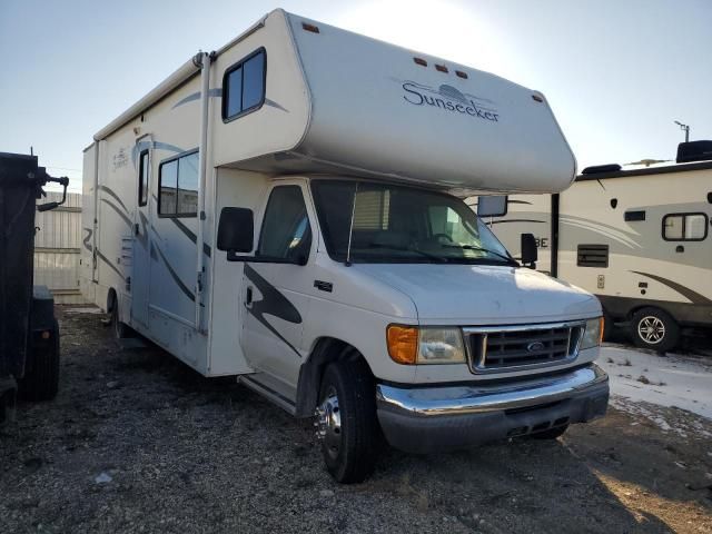 2005 Ford Econoline E450 Super Duty Cutaway Van