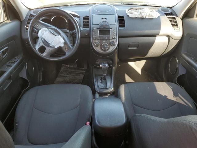 2010 KIA Soul +