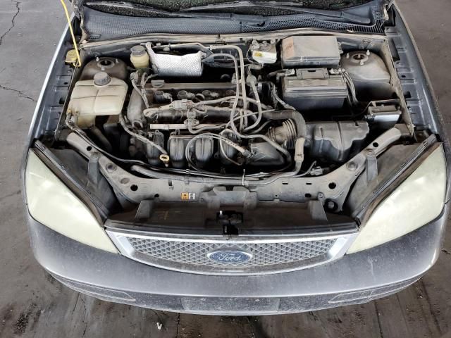 2005 Ford Focus ZX4