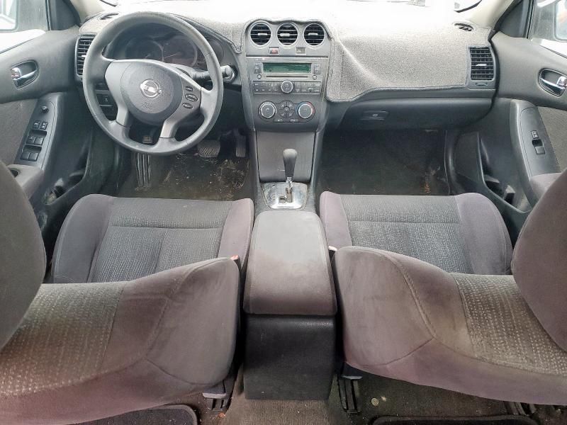 2011 Nissan Altima Base