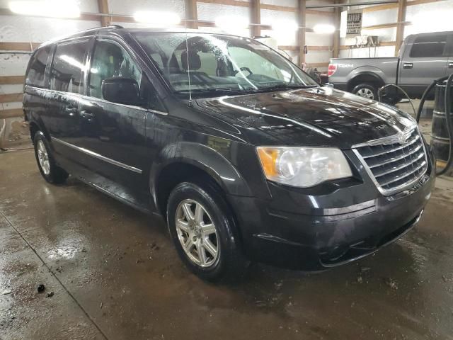 2010 Chrysler Town & Country Touring