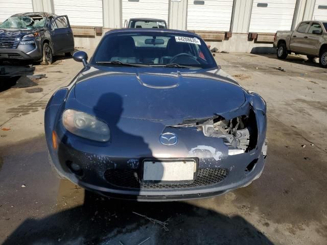 2006 Mazda MX-5 Miata