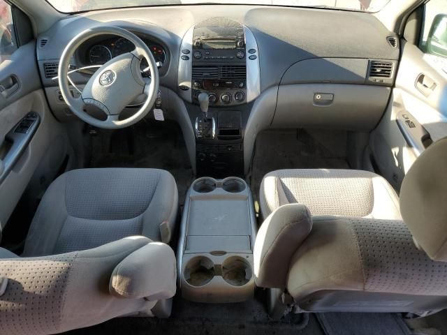 2006 Toyota Sienna CE