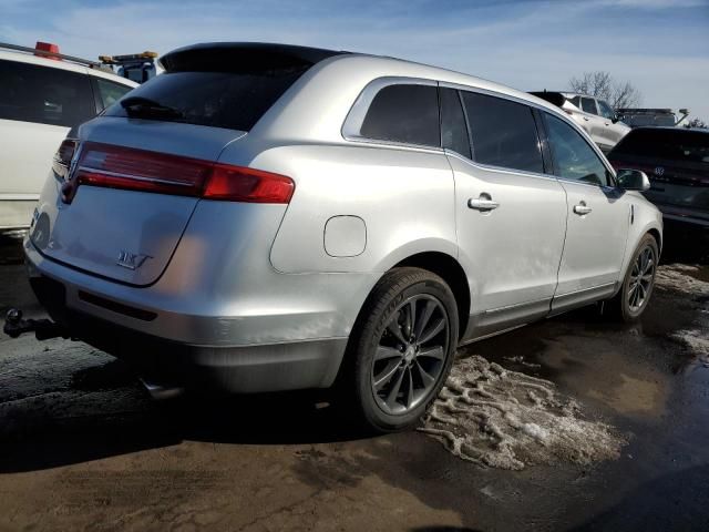 2010 Lincoln MKT