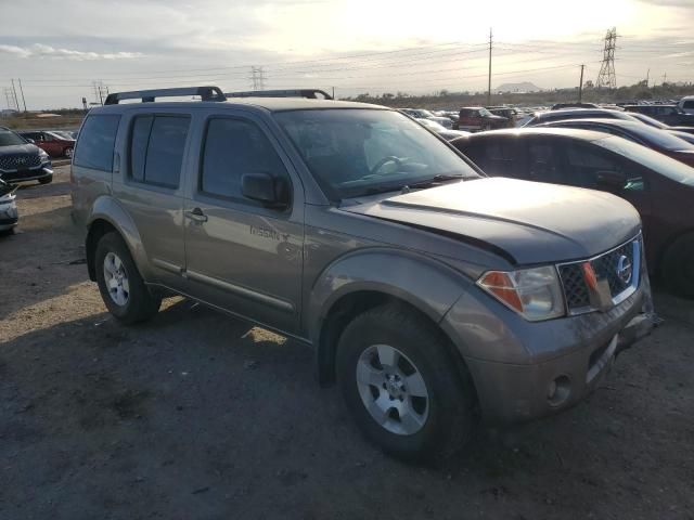 2007 Nissan Pathfinder LE