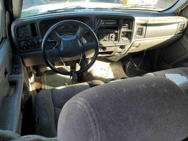 2004 Chevrolet Tahoe C1500