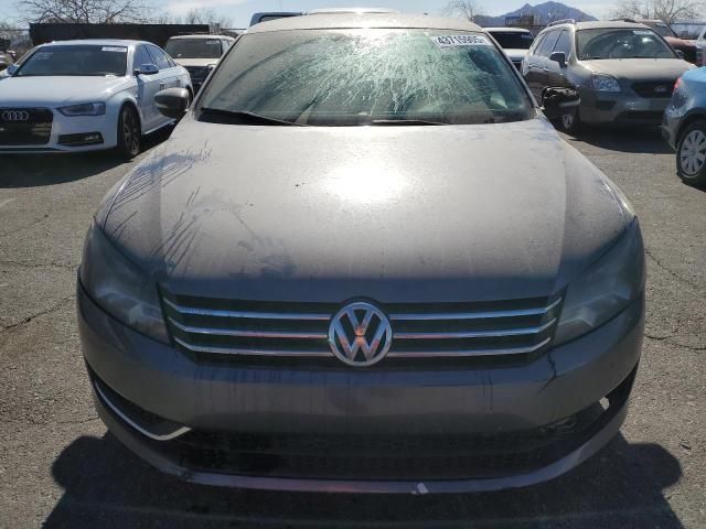 2013 Volkswagen Passat S