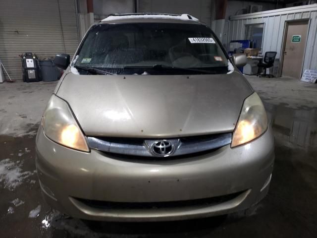 2006 Toyota Sienna XLE