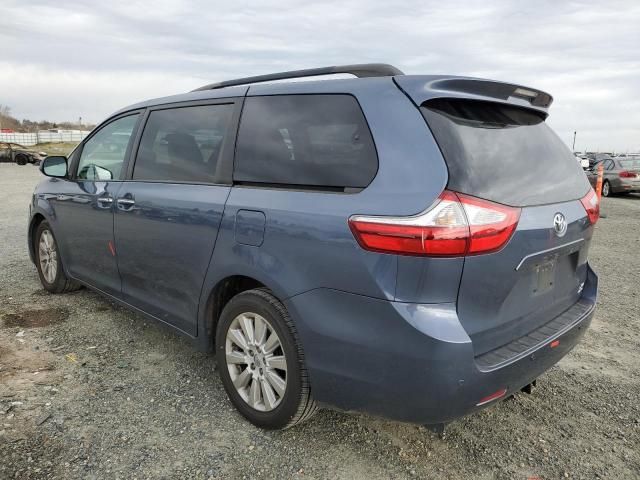 2015 Toyota Sienna XLE