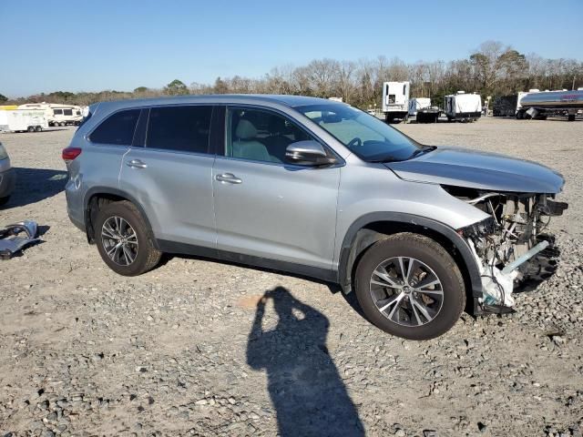 2019 Toyota Highlander LE