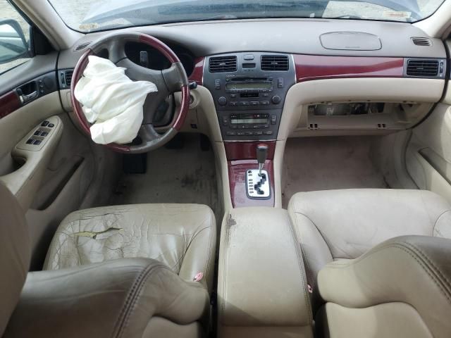 2004 Lexus ES 330