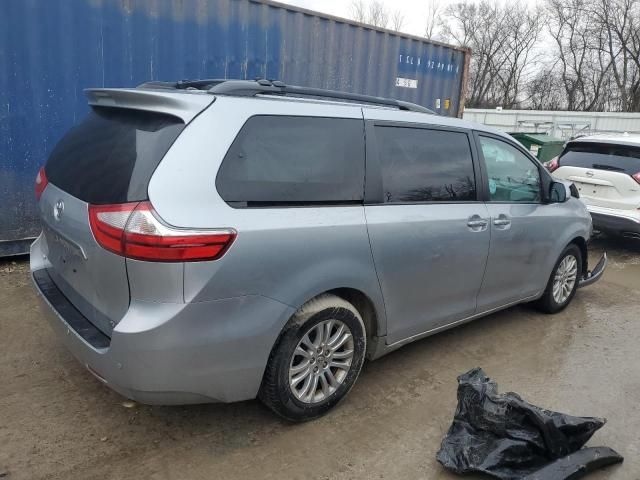 2015 Toyota Sienna XLE