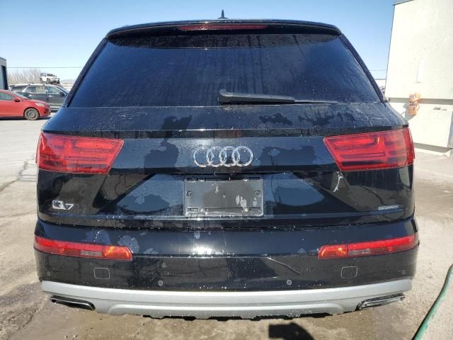 2017 Audi Q7 Premium Plus