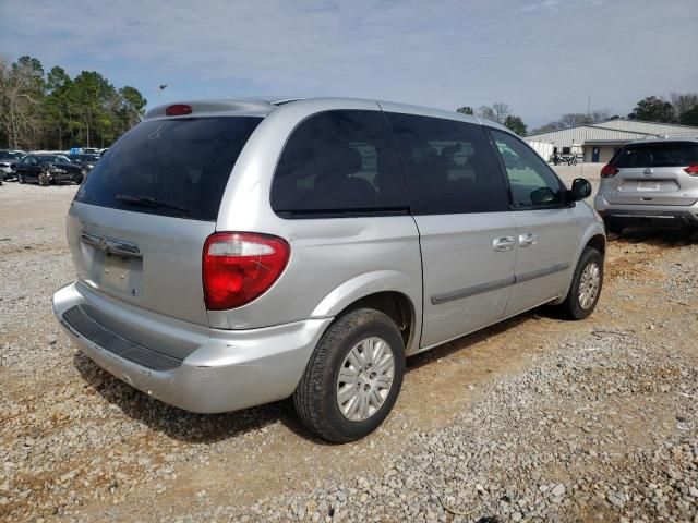 2007 Chrysler Town & Country LX