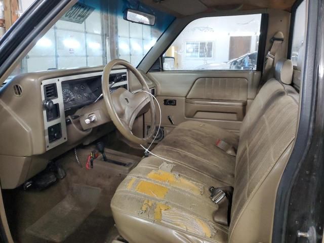 1990 Dodge Dakota