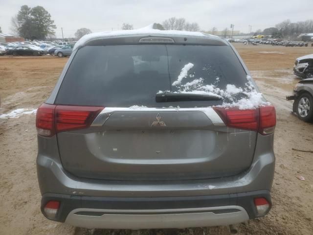 2019 Mitsubishi Outlander SE