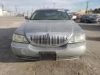 2006 Lincoln Town Car Signature Limited