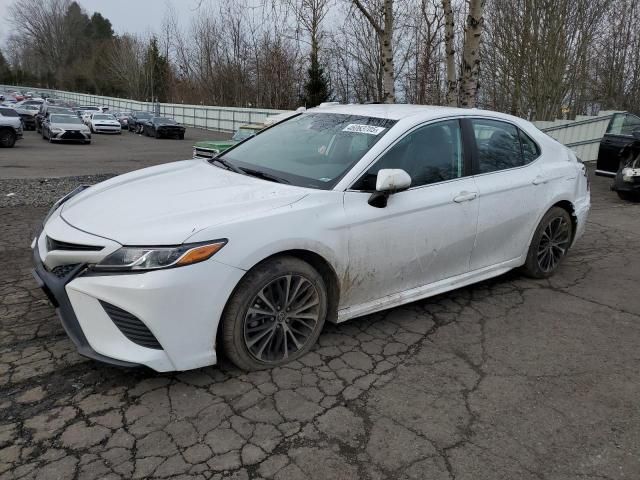 2020 Toyota Camry SE