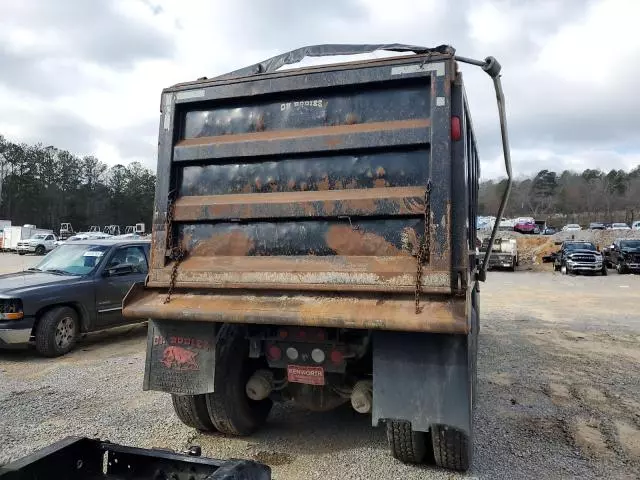 2015 Kenworth Construction T660