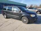 2014 Chrysler Town & Country Touring L