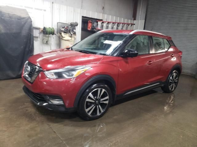 2020 Nissan Kicks SR