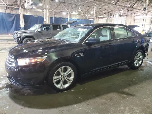 2018 Ford Taurus SE