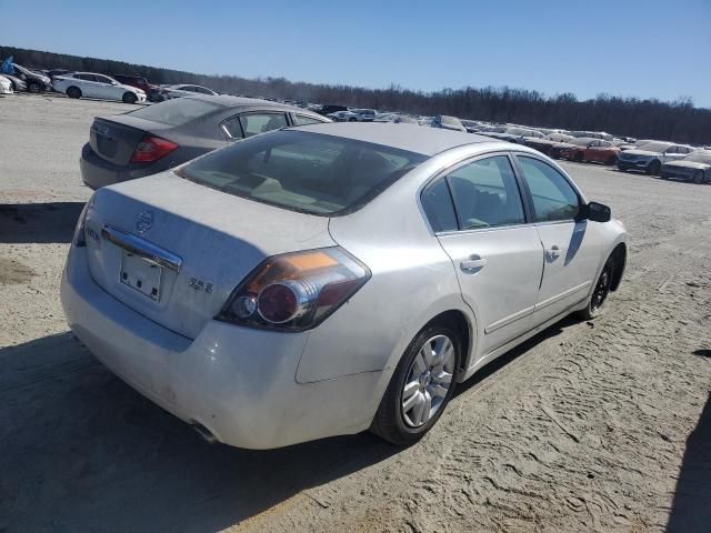 2010 Nissan Altima Base