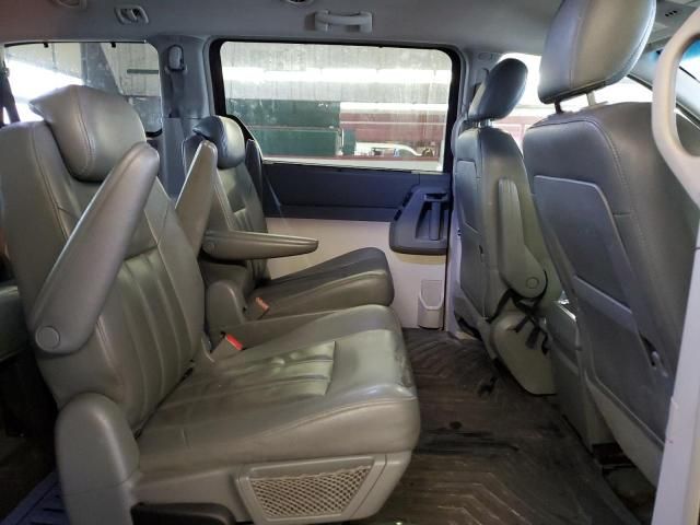 2008 Chrysler Town & Country Touring