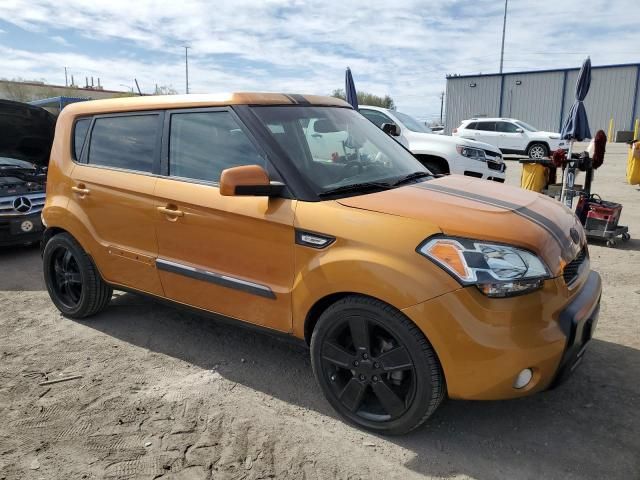 2010 KIA Soul +