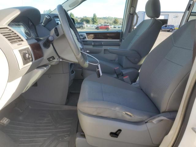 2010 Chrysler Town & Country Touring