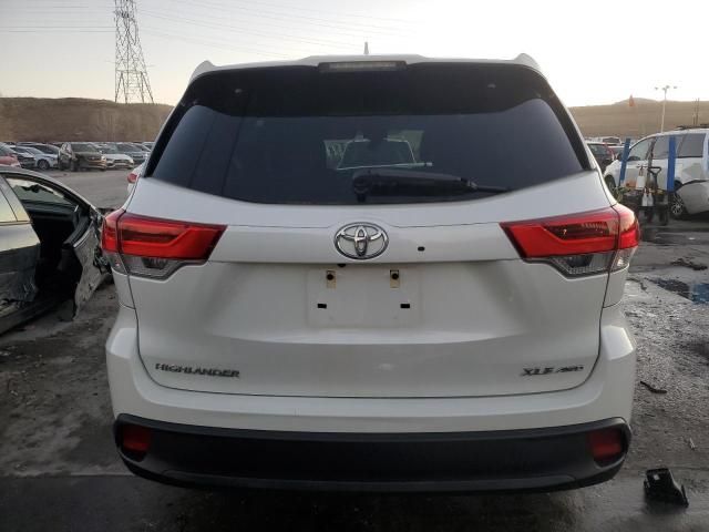 2017 Toyota Highlander SE