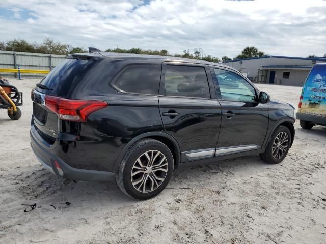 2017 Mitsubishi Outlander SE