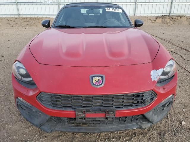 2017 Fiat 124 Spider Classica