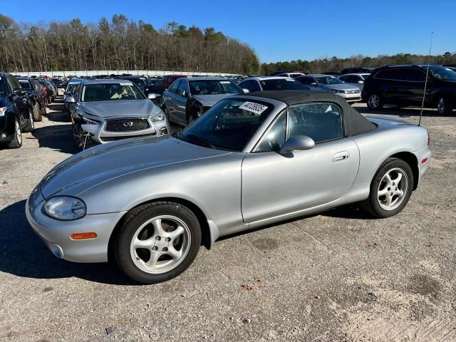 2000 Mazda MX-5 Miata Base