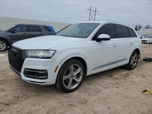 2019 Audi Q7 Prestige