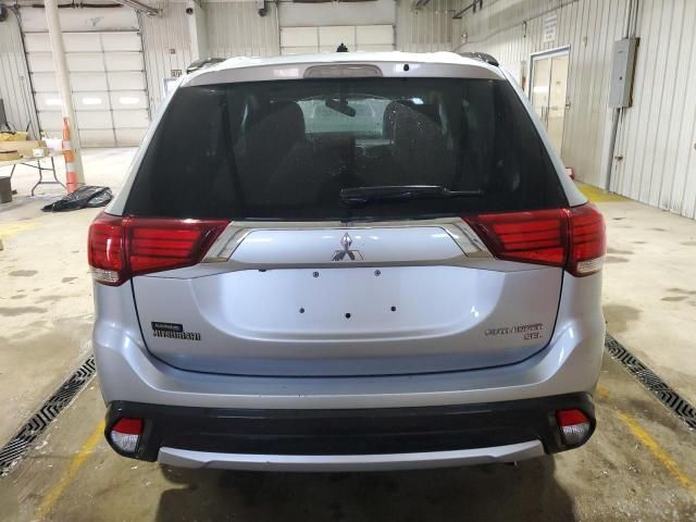 2016 Mitsubishi Outlander SE