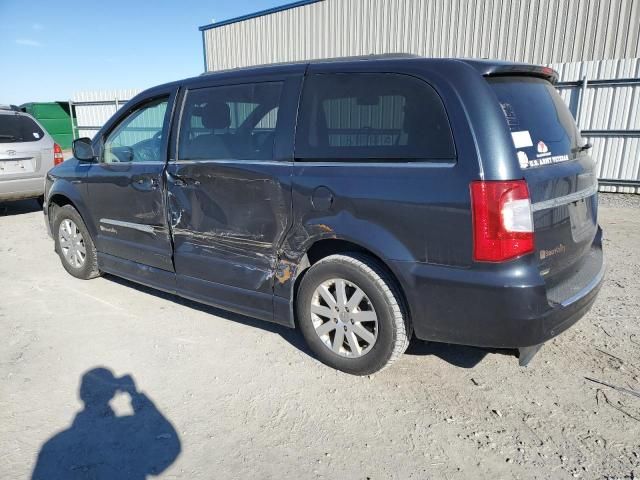 2013 Chrysler Town & Country Touring