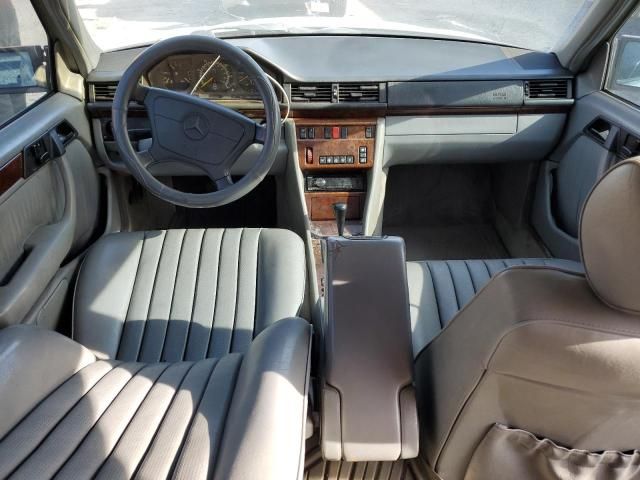 1995 Mercedes-Benz E 300D