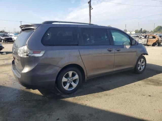 2012 Toyota Sienna LE