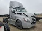 2018 Freightliner Cascadia 126