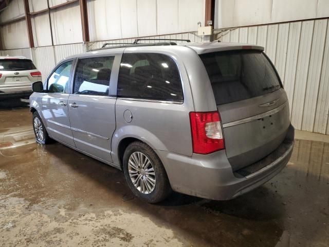 2013 Chrysler Town & Country Touring L