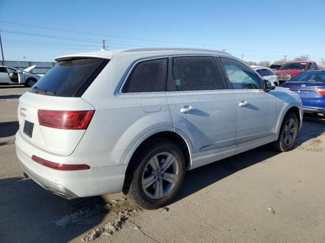 2019 Audi Q7 Premium