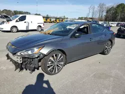 Nissan Altima sr Vehiculos salvage en venta: 2019 Nissan Altima SR