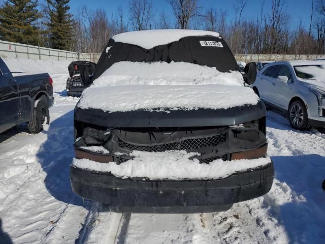 2011 Chevrolet Express G2500 LS