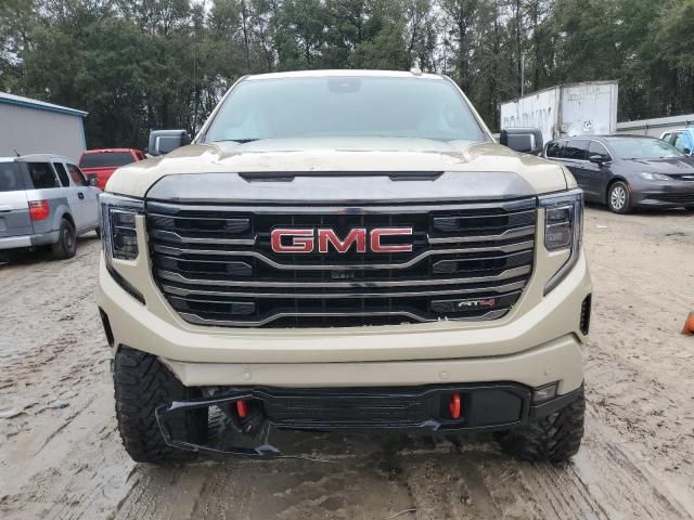 2022 GMC Sierra K1500 AT4