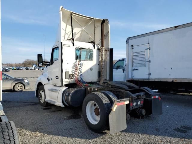 2014 Kenworth Construction T680