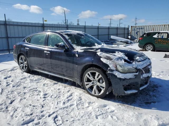 2017 Infiniti Q70 3.7