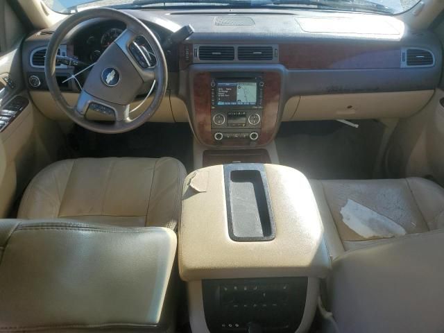 2012 Chevrolet Suburban C1500 LTZ